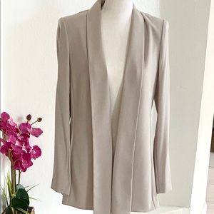 ⛩Calvin Klein Beige Long Blazer